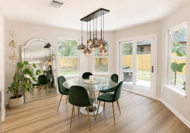 Photo 2 of Single family home for sale at 5405 Amanda Ellis Ct, Austin, TX 78749 | MLS# 2658132 | Listing updated on 2026-10-25