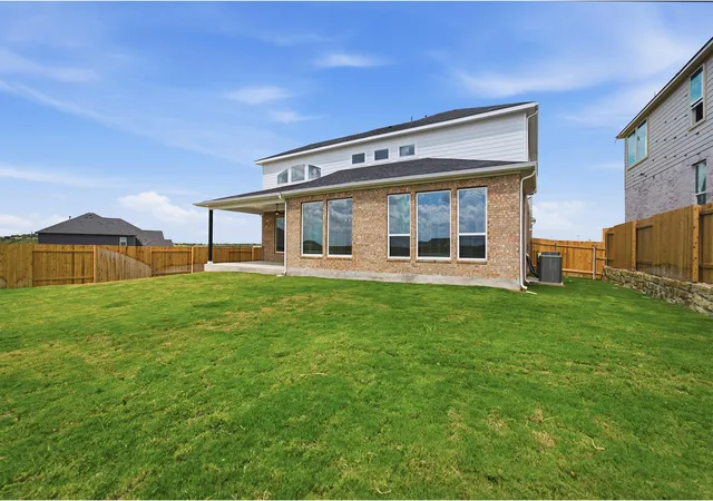 Photo 4 of Single family home for sale at 301 Ginger St, Buda, TX 78610 | MLS# 2069238 | Listing updated on 2026-09-11