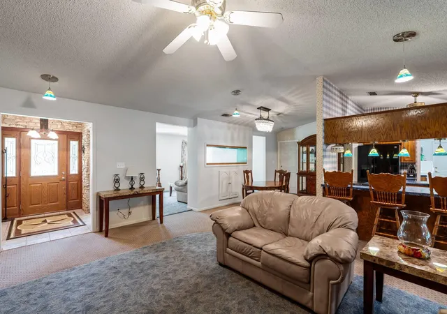 Photo 3 of Single family home for sale at 651 High Low Dr, New Braunfels, TX 78132 | MLS# 5839441 | Listing updated on 2026-09-12