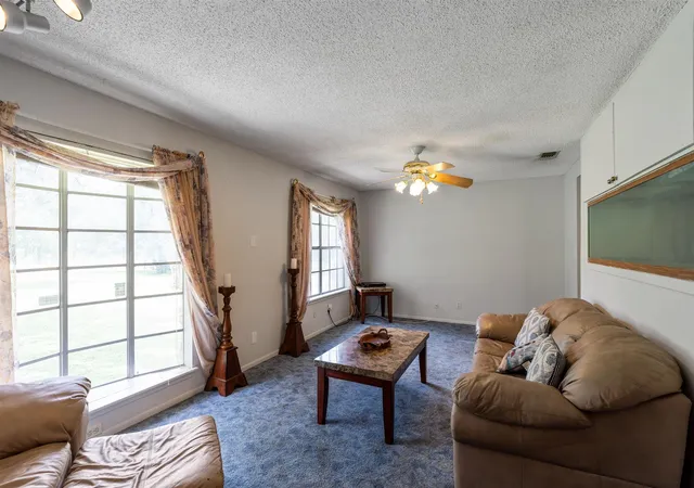Photo 4 of Single family home for sale at 651 High Low Dr, New Braunfels, TX 78132 | MLS# 5839441 | Listing updated on 2026-09-12