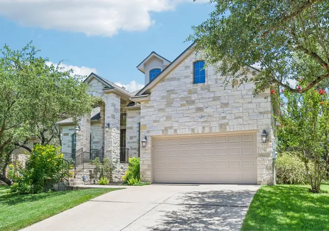 Photo 2 of Single family home for sale at 8008 Ladera Verde Dr, Austin, TX 78739 | MLS# 3905886 | Listing updated on 2026-10-28