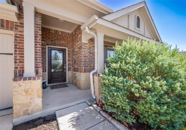 Photo 3 of Single family home for sale at 3348 Lauren Nicole Ln, Round Rock, TX 78665 | MLS# 1002590 | Listing updated on 2026-10-12