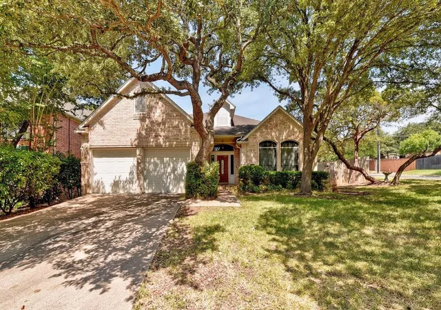 Photo 2 of Single family home for sale at 7600 Orrick Dr, Austin, TX 78749 | MLS# 1889507 | Listing updated on 2026-09-15