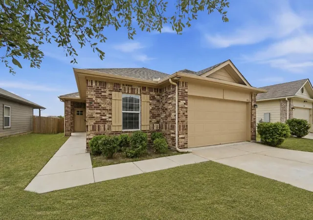 Photo 1 of Single family home for sale at 9716 Baden Ln, Austin, TX 78754 | MLS# 4678685 | Listing updated on 2026-10-06