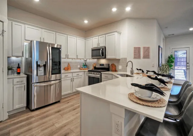 Photo 3 of Single family home for sale at 7709 City Top Blvd, Austin, TX 78724 | MLS# 3438633 | Listing updated on 2026-10-10