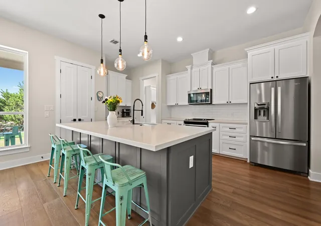Photo 3 of Single family home for sale at 26 Persimmon Dr, Wimberley, TX 78676 | MLS# 6619210 | Listing updated on 2026-10-03