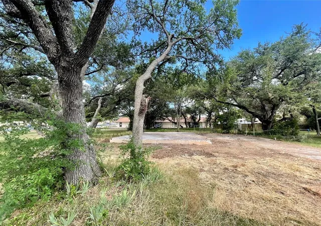 Photo 1 of Land for sale at 5508 Kings Hwy, Austin, TX 78745 | MLS# 1068847 | Listing updated on 2026-09-11