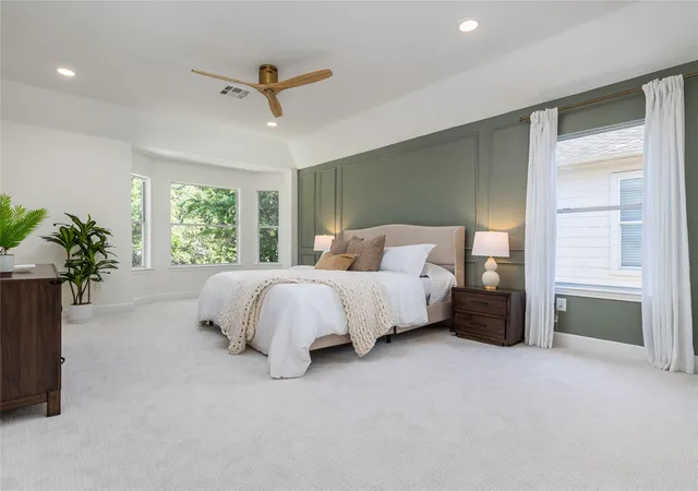Photo 3 of Single family home for sale at 525 Golden Crk Dr, Round Rock, TX 78665 | MLS# 4792818 | Listing updated on 2026-09-18
