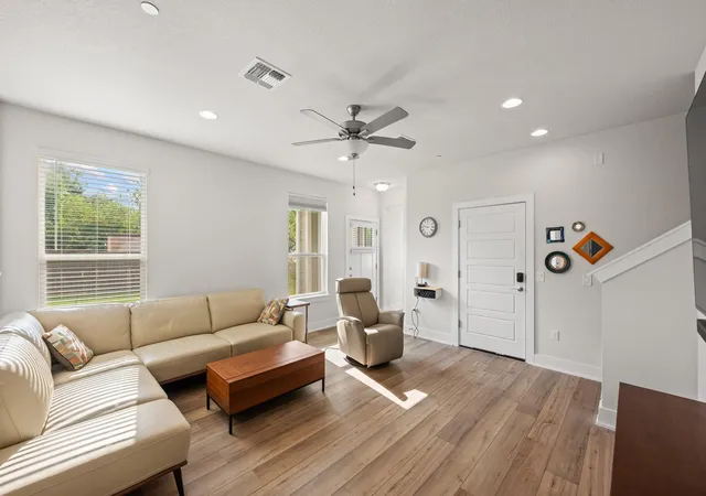 Photo 1 of Condo for sale at 1706 Tun Tavern Trl, Austin, TX 78754 | MLS# 3904861 | Listing updated on 2026-10-06