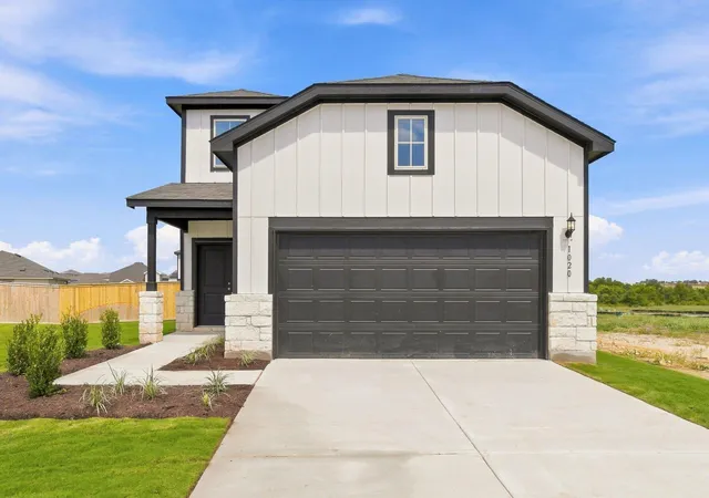 Photo 1 of Sale Pending at 1020 The Duke Cv, Jarrell, TX 76537 | MLS# 7427933 | Listing updated on 2026-09-14
