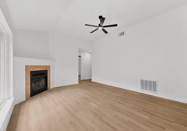 Photo 4 of Single family home for sale at 14305 Vandever St, Austin, TX 78725 | MLS# 8714905 | Listing updated on 2026-10-07