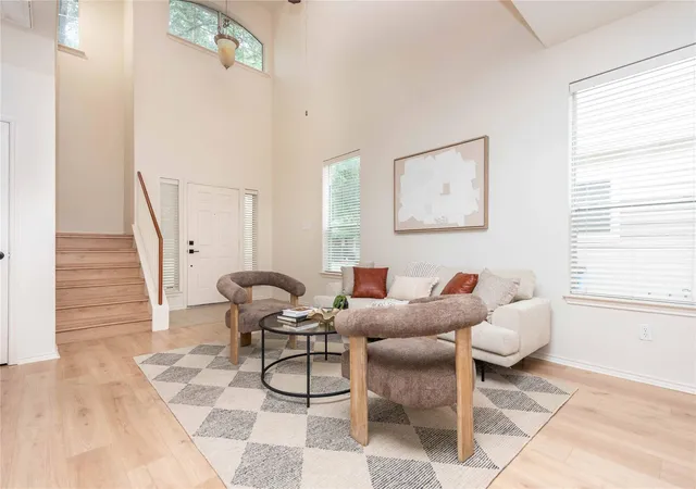 Listing Photo 4 - Condo for sale in building located at 10502 Wylie Dr, Austin, TX 78748 - Unit #278