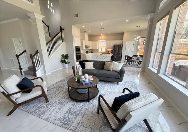Photo 2 of Single family home for sale at 12629 Lee Park Ln, Austin, TX 78732 | MLS# 1920342 | Listing updated on 2026-09-09