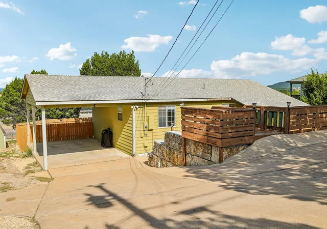 Photo 4 of Sale Pending at 8104 Bronco Ln, Lago Vista, TX 78645 | MLS# 7430341 | Listing updated on 2026-10-05