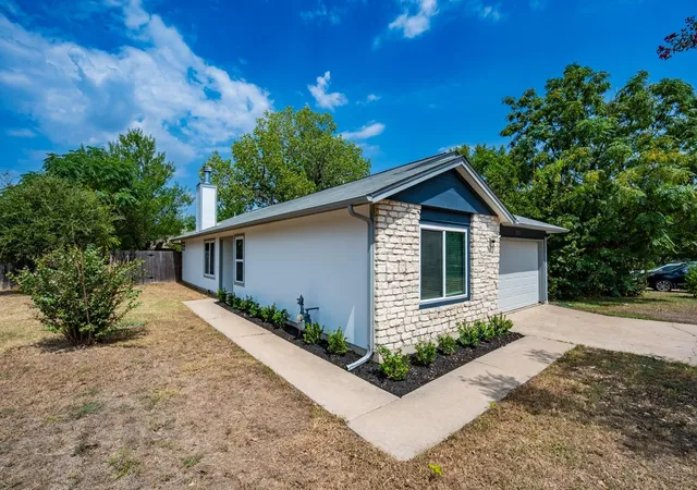 Photo 2 of Single family home for sale at 12700 La Salle Dr, Austin, TX 78727 | MLS# 9818875 | Listing updated on 2026-09-15