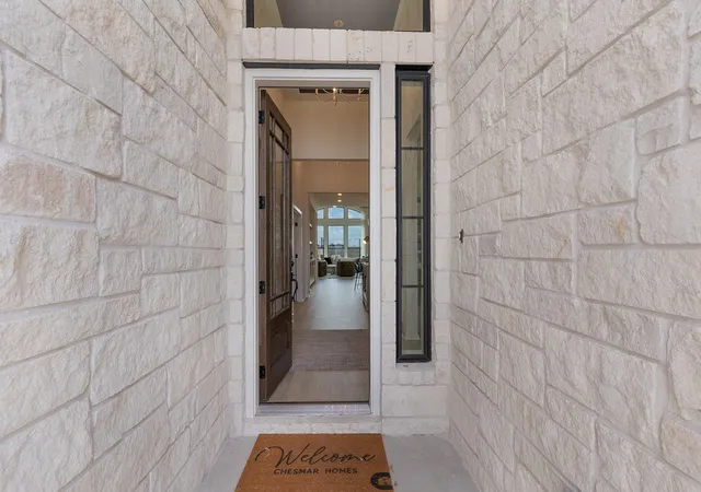 Photo 2 of Single family home for sale at 17716 Rolling Dr, Manor, TX 78653 | MLS# 8831169 | Listing updated on 2026-10-05