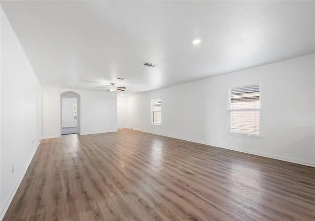Photo 4 of Single family home for sale at 18616 Speculator Ln, Elgin, TX 78621 | MLS# 6964896 | Listing updated on 2026-09-11