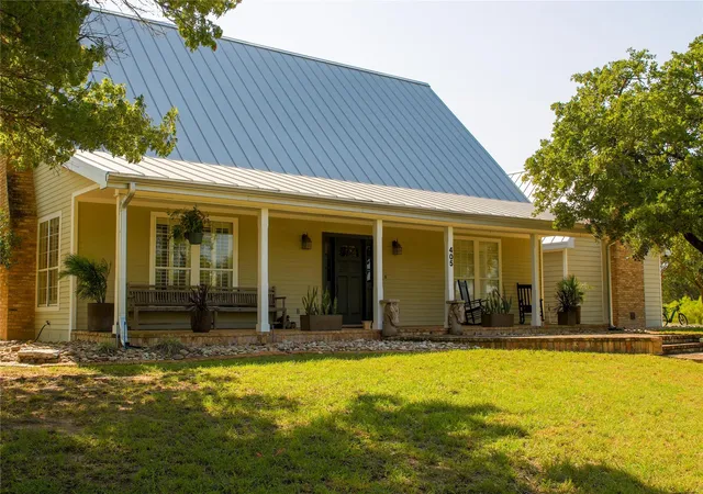 Photo 1 of Mansion for sale at 405 Frederick Rd, Fredericksburg, TX 78624 | MLS# 6531599 | Listing updated on 2026-09-15