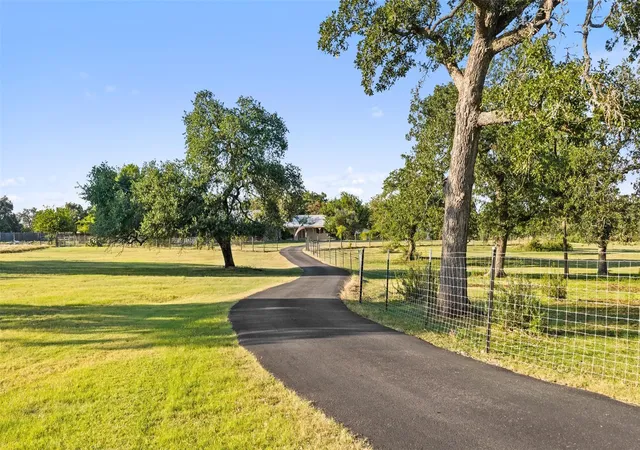 Photo 4 of House for sale at 2501 Lone Man Mountain Rd, Wimberley, TX 78676 | MLS# 2935984 | Listing updated on 2026-09-14