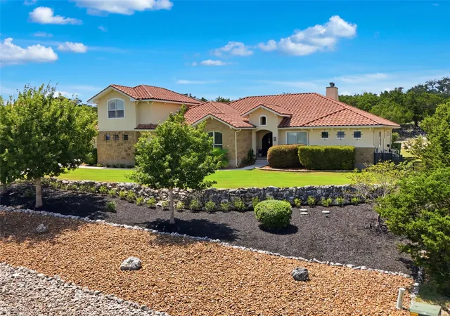 Photo 1 of Single family home for sale at 324 Valley Ldg, New Braunfels, TX 78132 | MLS# 5476560 | Listing updated on 2026-10-01
