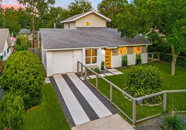 Photo 1 of Single family home for sale at 2701 Friar Tuck Ln, Austin, TX 78704 | MLS# 1109582 | Listing updated on 2026-09-13