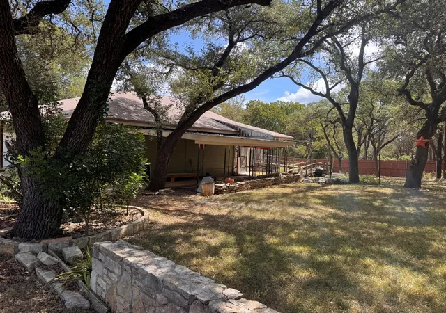 Photo 3 of Single family home for sale at 13 Presidio Rd, Wimberley, TX 78676 | MLS# 3525541 | Listing updated on 2026-09-21