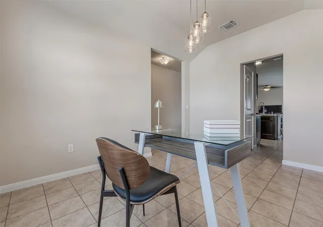 Photo 3 of Single family home for sale at 176 Dusky Thrush Dr, Kyle, TX 78640 | MLS# 9423806 | Listing updated on 2026-09-26