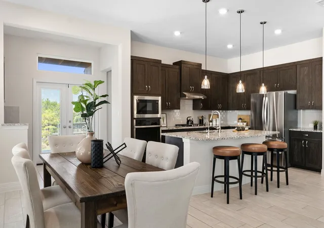 Photo 4 of Single family home for sale at 612 Saturnia Dr, Georgetown, TX 78628 | MLS# 9593171 | Listing updated on 2026-09-16