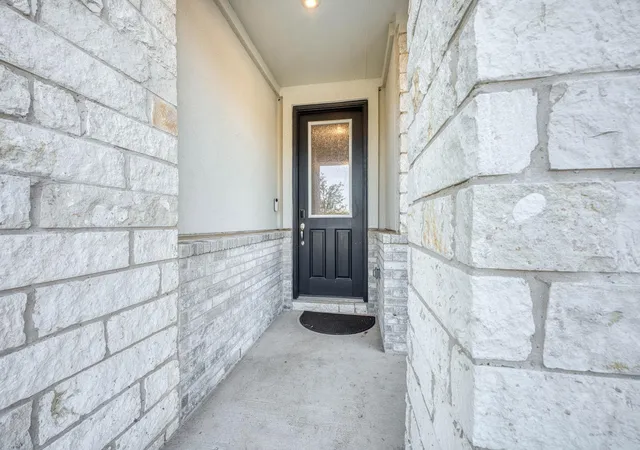 Photo 3 of Single family home for sale at 101 Plumbago Ln, Marble Falls, TX 78654 | MLS# 9191921 | Listing updated on 2026-09-12