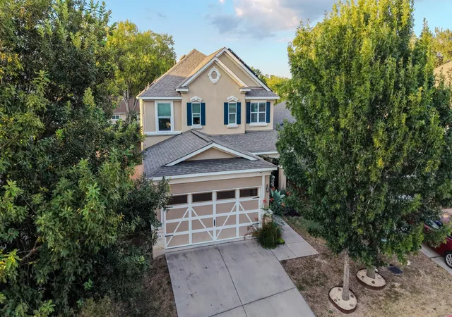 Photo 1 of Single family home for sale at 904 Emory Tree Dr, Austin, TX 78748 | MLS# 3052833 | Listing updated on 2026-09-15