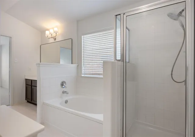Photo 4 of Single family home for sale at 4612 Tiddle Ln, Pflugerville, TX 78660 | MLS# 3837251 | Listing updated on 2026-09-27