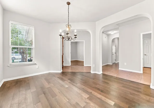 Photo 4 of Single family home for sale at 15616 Belfin Dr, Austin, TX 78717 | MLS# 9852886 | Listing updated on 2026-10-22