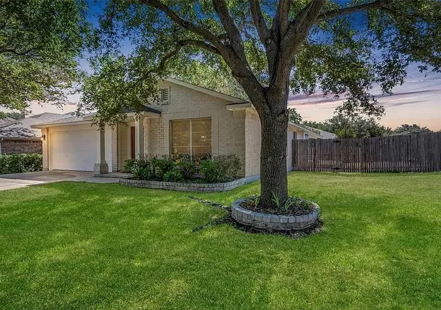 Photo 1 of Single family home for sale at 16601 Jadestone Dr, Leander, TX 78641 | MLS# 9378032 | Listing updated on 2026-10-10