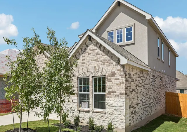 Photo 2 of Sale Pending at 437 Eagle Cyn Dr, Leander, TX 78641 | MLS# 5940017 | Listing updated on 2026-09-15