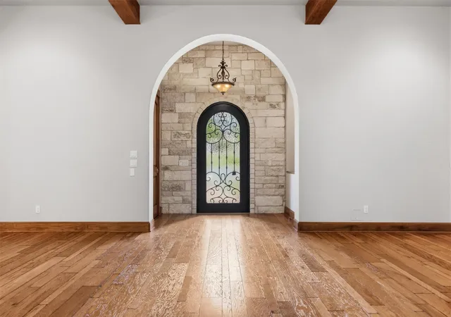 Photo 3 of Single family home for sale at 203 Pristine Ln, Georgetown, TX 78633 | MLS# 4942428 | Listing updated on 2026-09-13