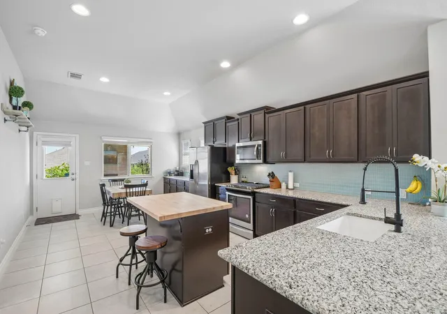 Photo 3 of Sale Pending at 417 Kirkhill St, Hutto, TX 78634 | MLS# 7244335 | Listing updated on 2026-09-29