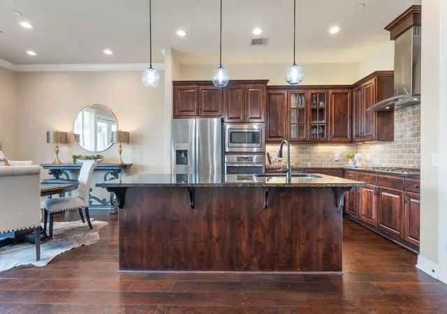 Photo 3 of Condo for sale at 2601 N Quinlan Park Rd #508, Austin, TX 78732 | MLS# 5639185 | Listing updated on 2026-09-10