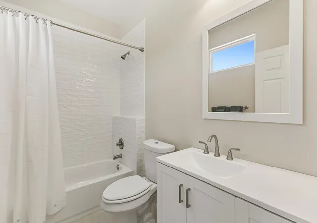 Photo 3 of Single family home for sale at 113 War Bonnet Rdg, Kingsland, TX 78639 | MLS# 3189387 | Listing updated on 2026-10-07