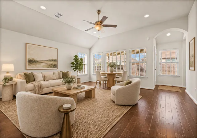 Photo 3 of Single family home for sale at 6800 Catania Loop, Round Rock, TX 78665 | MLS# 1861429 | Listing updated on 2026-09-15