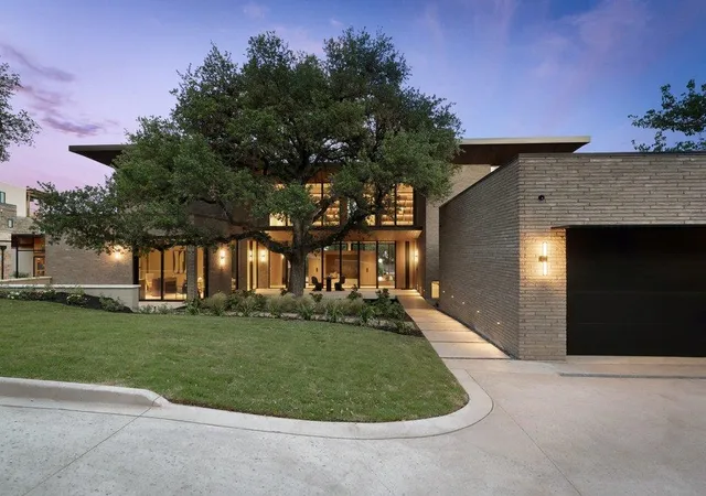 Photo 2 of Mansion for sale at 1740 Camp Craft Rd, Austin, TX 78746 | MLS# 3215046 | Listing updated on 2026-09-14