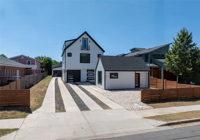Photo 1 of Single family home for sale at 1606 Harvey St #1, Austin, TX 78702 | MLS# 6857088 | Listing updated on 2026-09-15