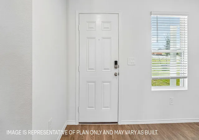 Photo 3 of Sale Pending at 1069 Phantom Hl Blvd, Buda, TX 78610 | MLS# 2661321 | Listing updated on 2026-09-14