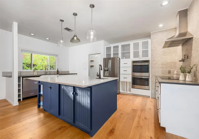 Photo 3 of Single family home for sale at 72 Crazy Cross Rd, Wimberley, TX 78676 | MLS# 4209722 | Listing updated on 2026-09-21