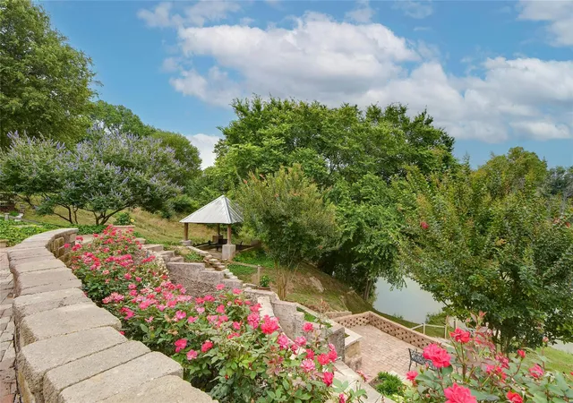 Photo 3 of Mansion for sale at 163 El Camino River Rd, Bastrop, TX 78602 | MLS# 8806171 | Listing updated on 2026-09-14
