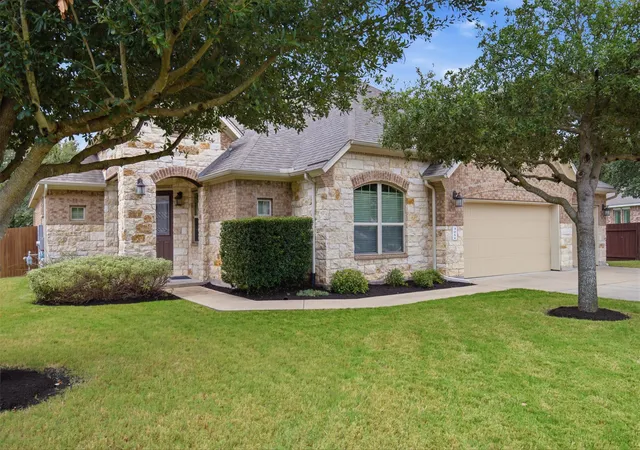 Photo 2 of Single family home for sale at 406 Summer Vista Cv, Cedar Park, TX 78613 | MLS# 5974998 | Listing updated on 2026-09-29