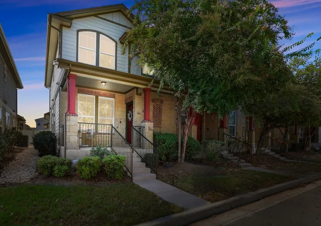 Photo 2 of Townhouse for sale at 800 Lost Pines Ln, Cedar Park, TX 78613 | MLS# 6488186 | Listing updated on 2026-10-04