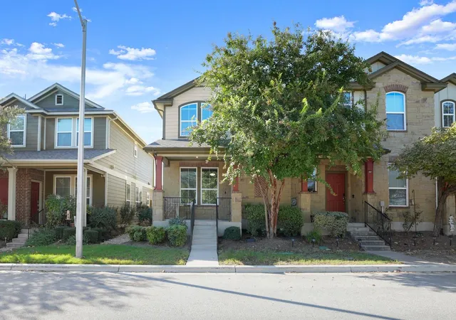 Photo 3 of Townhouse for sale at 800 Lost Pines Ln, Cedar Park, TX 78613 | MLS# 6488186 | Listing updated on 2026-10-04