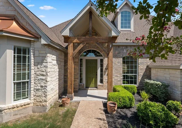 Photo 2 of Sale Pending at 212 Neal Dr, Liberty Hill, TX 78642 | MLS# 2659465 | Listing updated on 2026-10-06