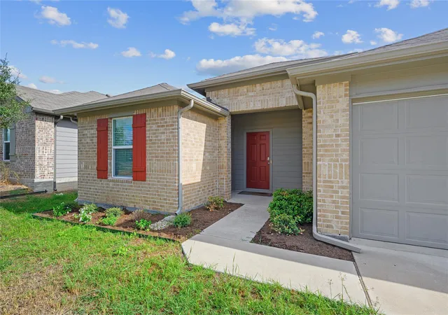 Photo 2 of Sale Pending at 15000 Upland Willow Rd, Austin, TX 78724 | MLS# 8668201 | Listing updated on 2026-10-05