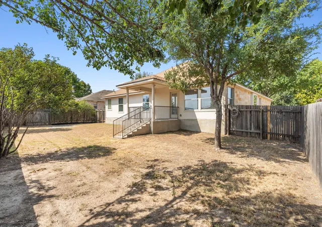 Photo 4 of Single family home for sale at 2548 Pearson Wy, Round Rock, TX 78665 | MLS# 2257056 | Listing updated on 2026-09-15